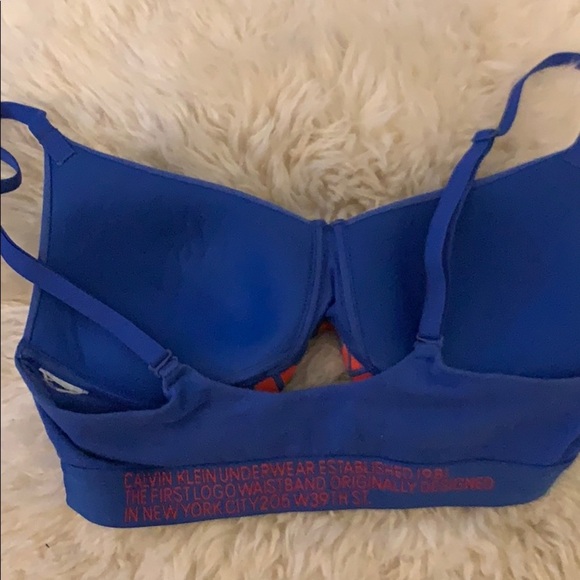 Calvin Klein bra - Picture 2 of 2